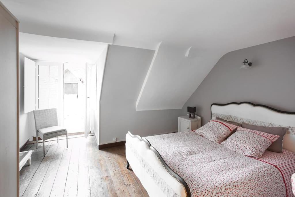 Appartement Le Nid Du Saleys - 70 M2 Centre Ville De Salies-de-Béarn Eksteriør bilde